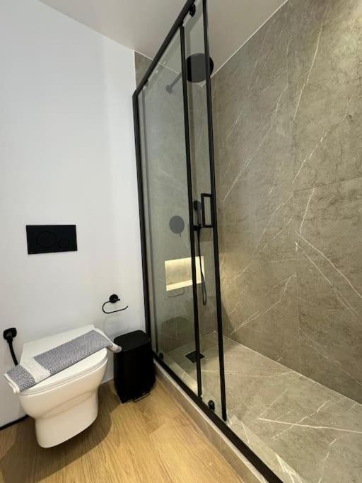 Bluemotion - Centralsuite 6Β Pireus Exteriör bild